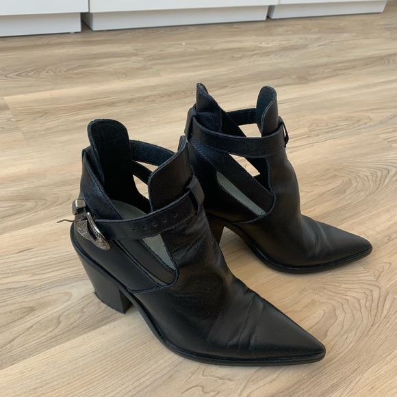 L’Intervalle Cordoba Black Booties - Picture 5 of 7